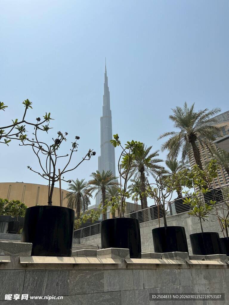 迪拜高楼与周边景观