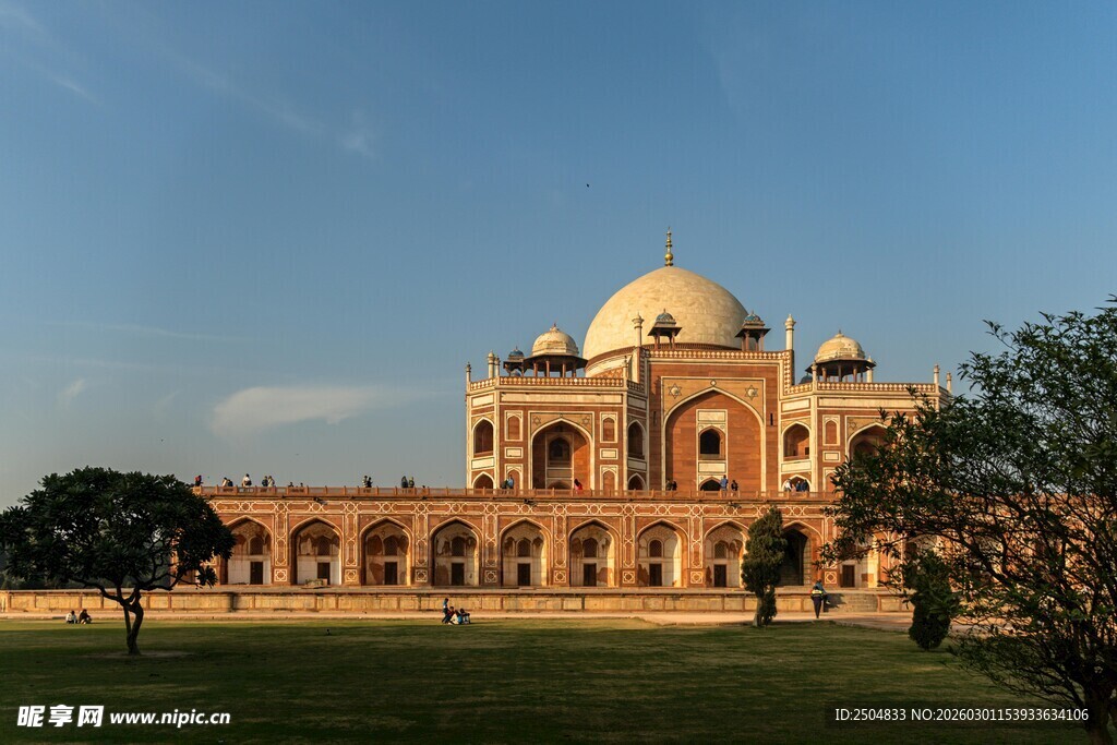  度胡马雍陵建筑景观