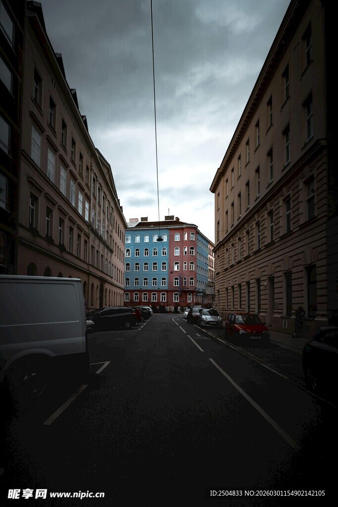 城市街道的 沉景象