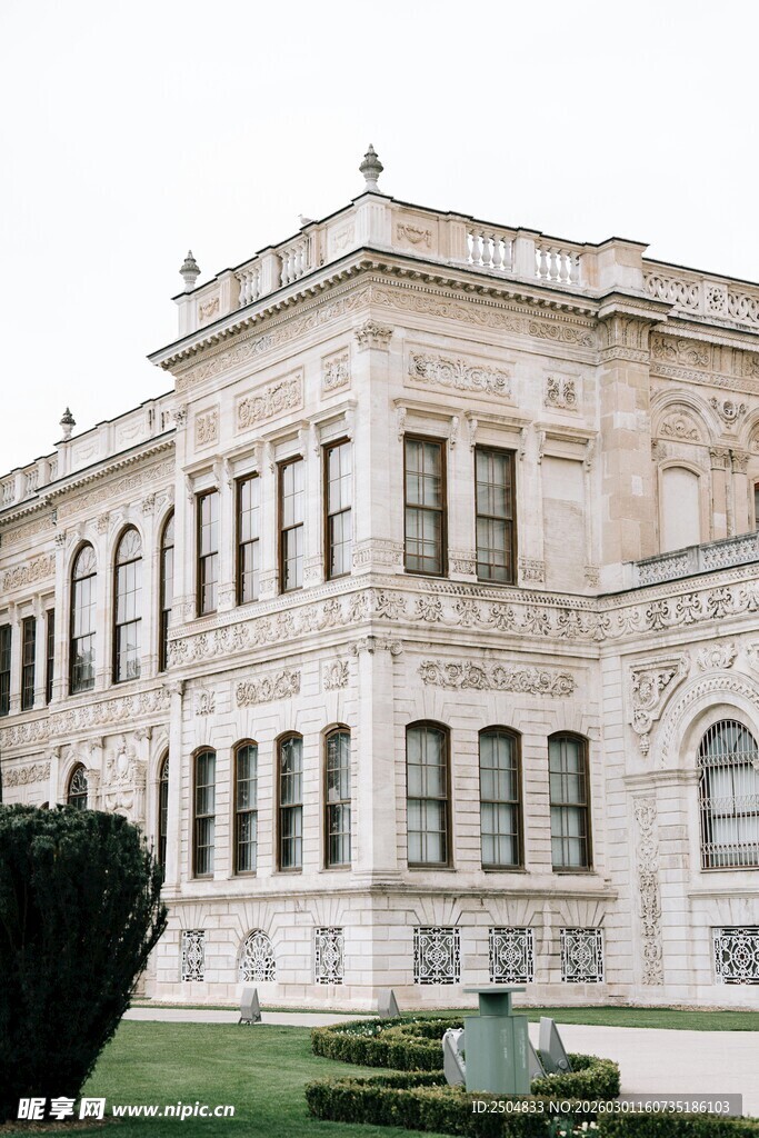 欧式古典风格宏伟建筑