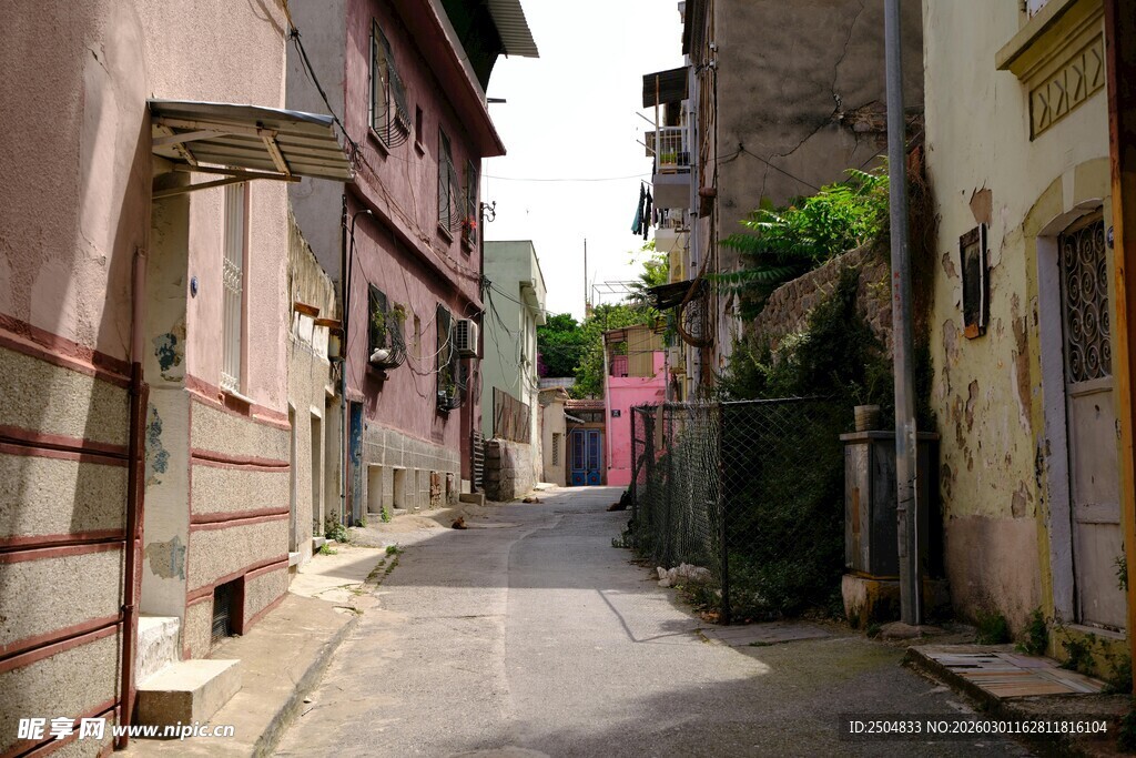 狭窄古朴的 洲小巷