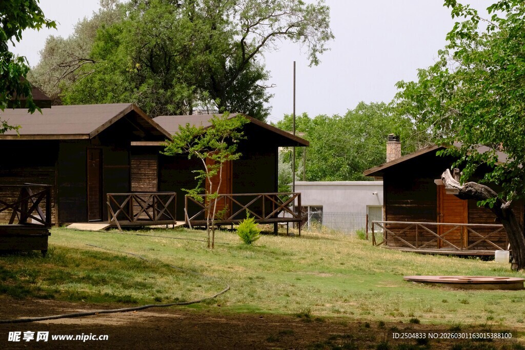 湖畔木 度假风景