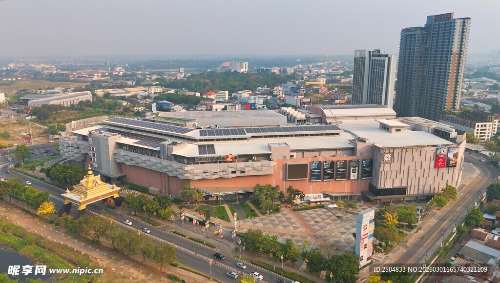城市大型商业建筑俯瞰图