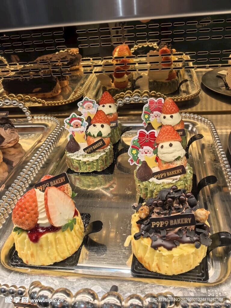 精致多样的美味小甜点