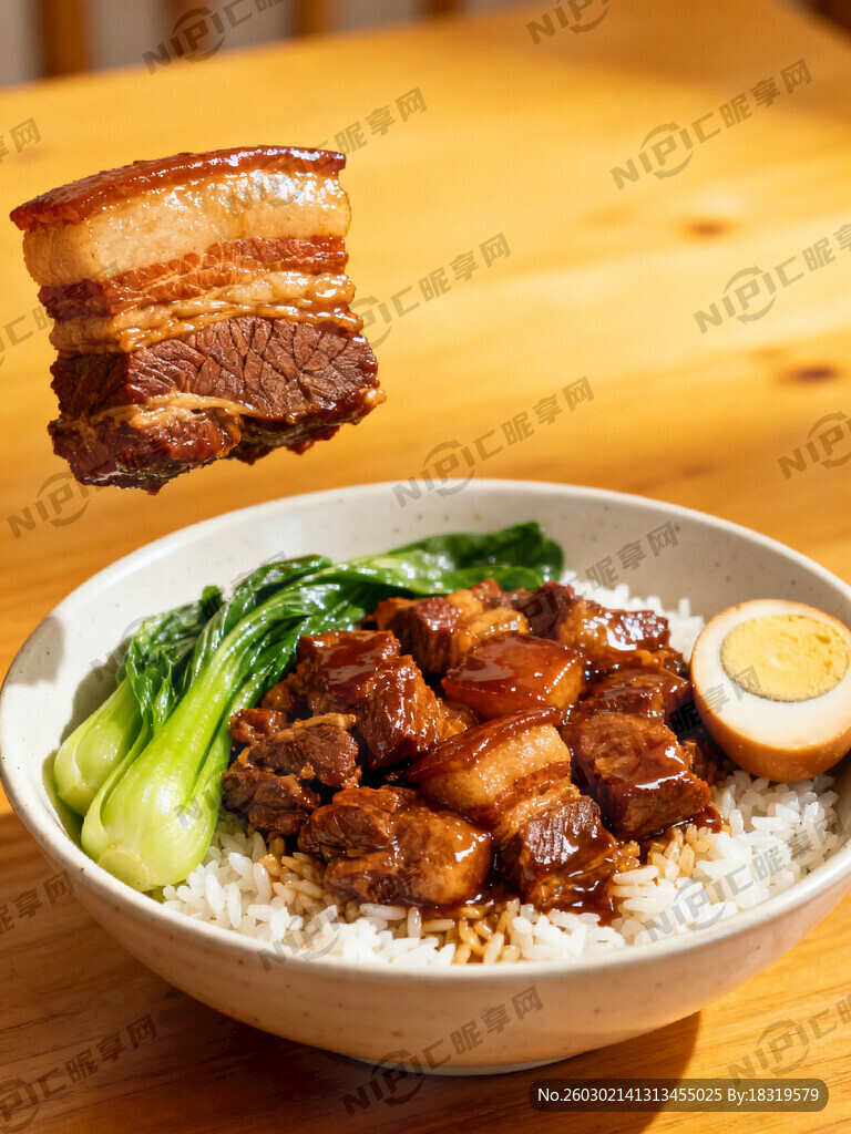 招牌卤肉饭  配卤肉图