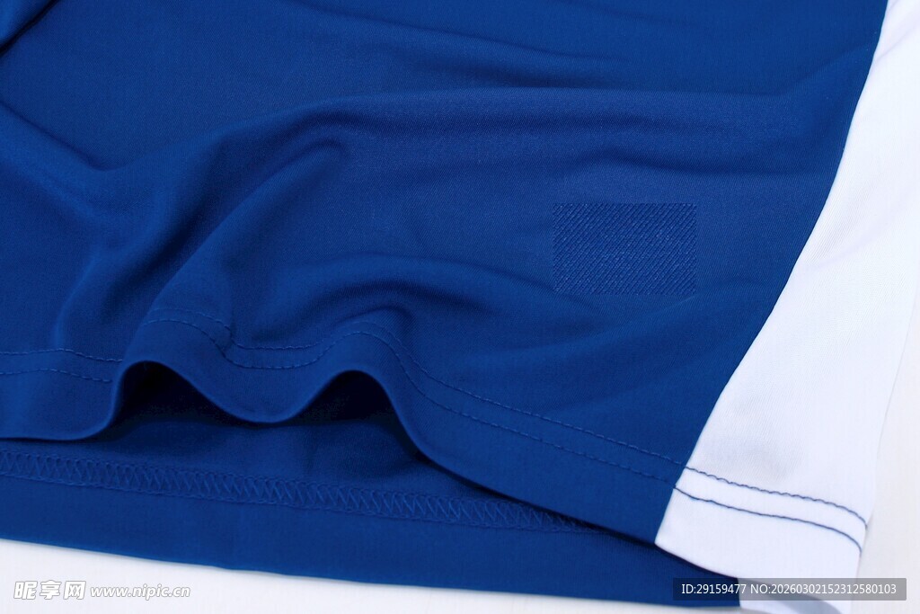 蓝白布料细节特写