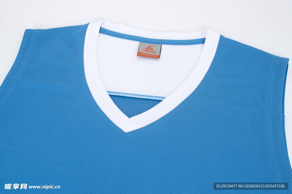 蓝色V领无袖上衣展示