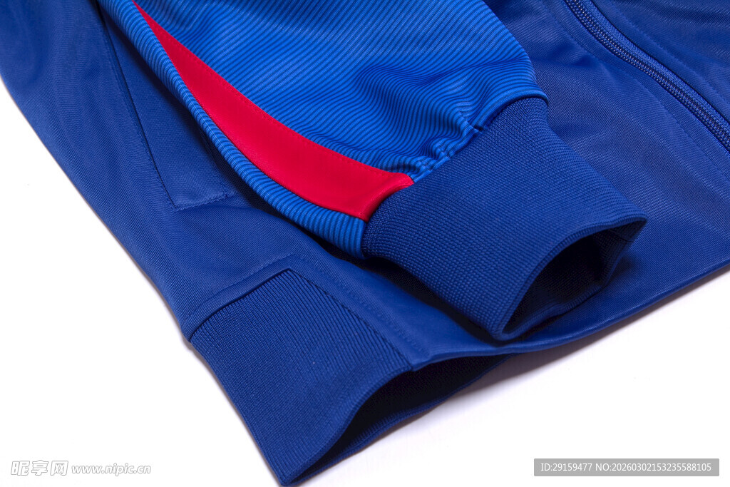 蓝色运动服细节展示