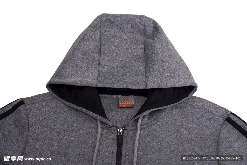 灰色连帽拉链卫衣特写
