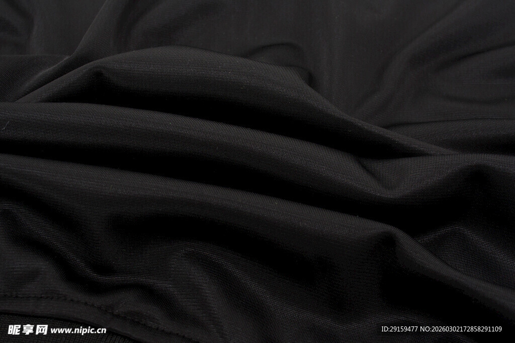 黑色褶皱布料纹理特写