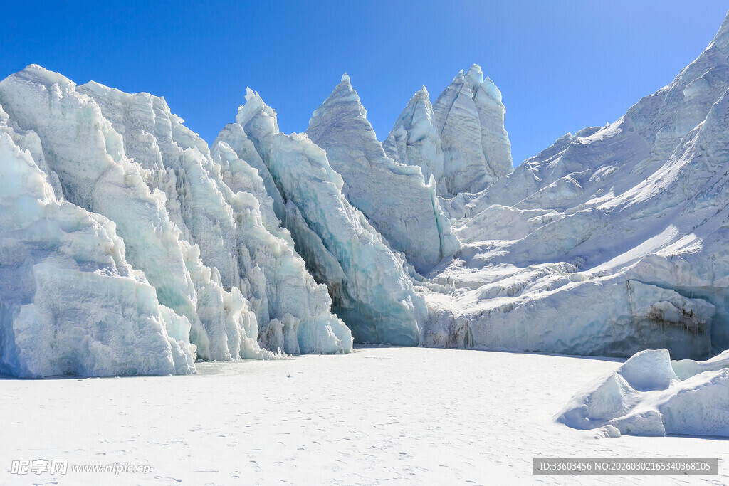 壮丽冰川景观