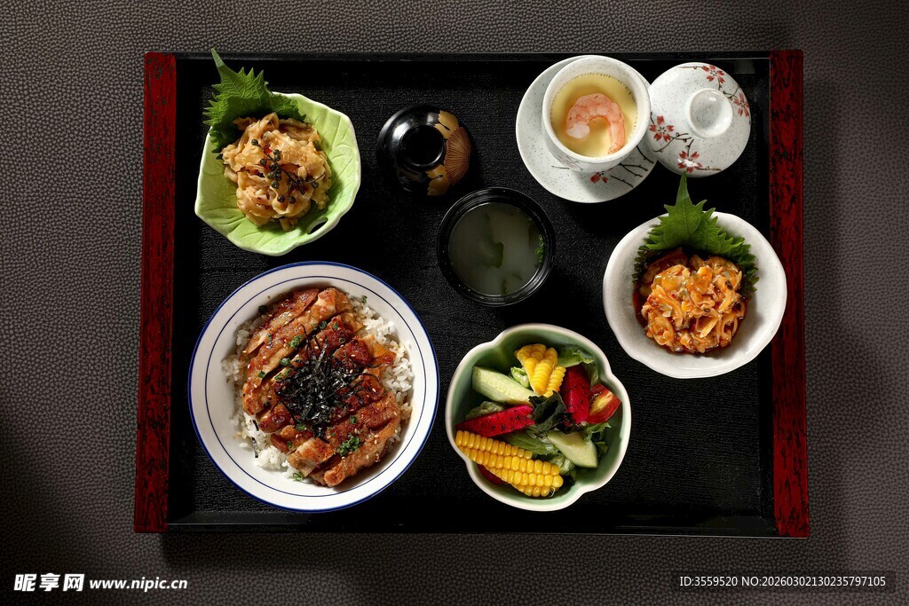 丰盛中式餐点组合