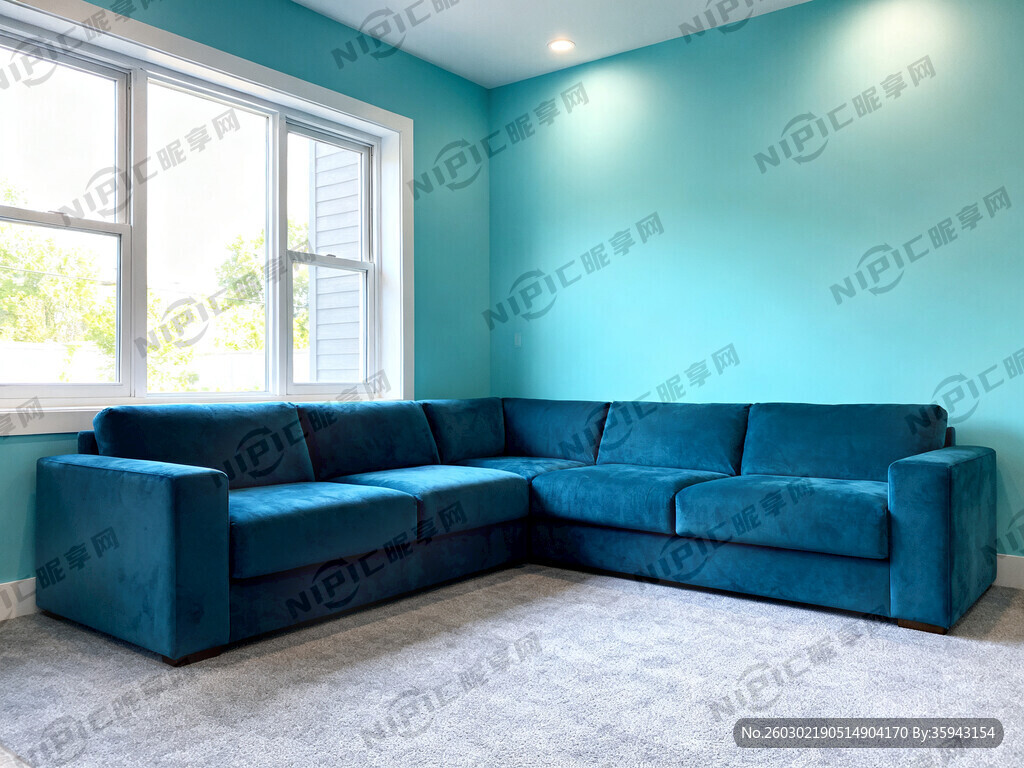 家庭客厅场景 沙发呈L形摆设