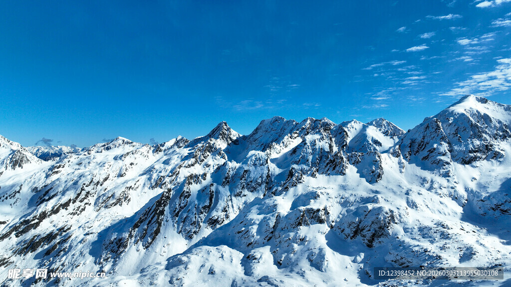 壮丽雪山美景