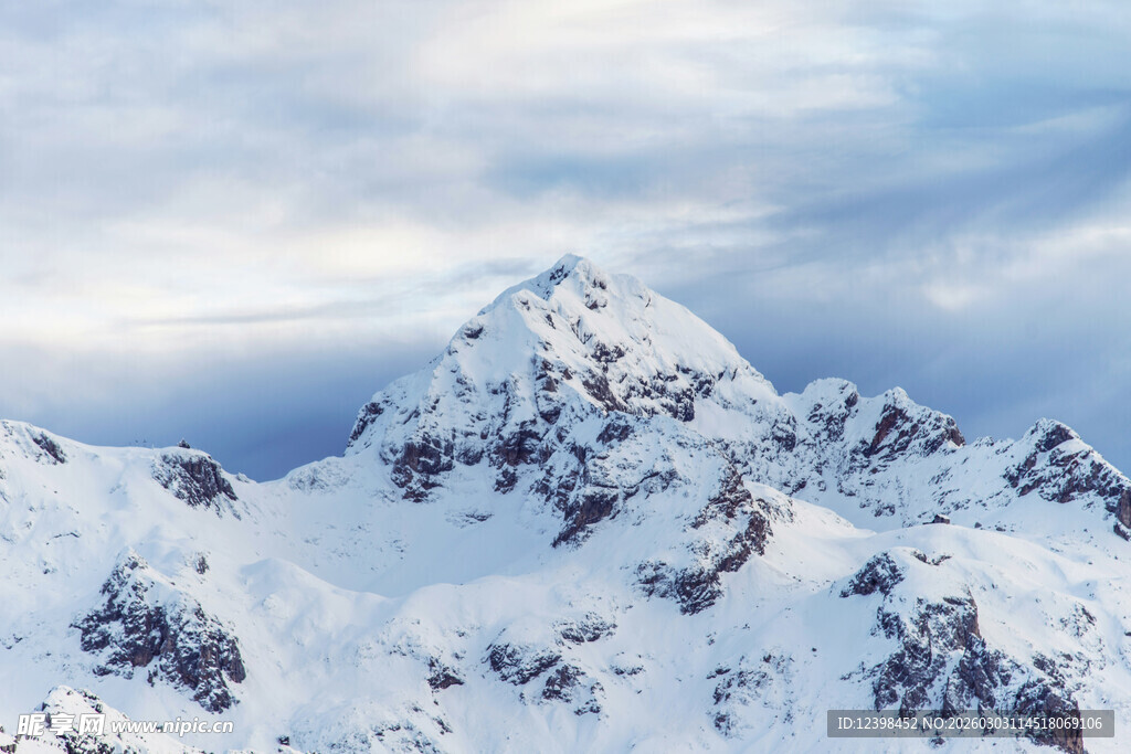壮丽雪山美景