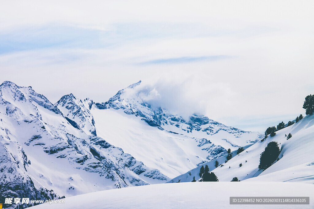 壮丽雪山美景