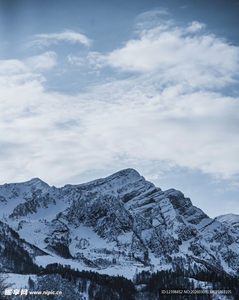 雪山美景