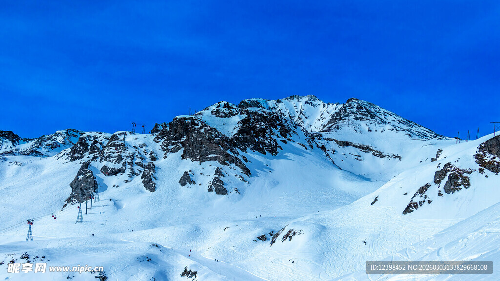 雪山