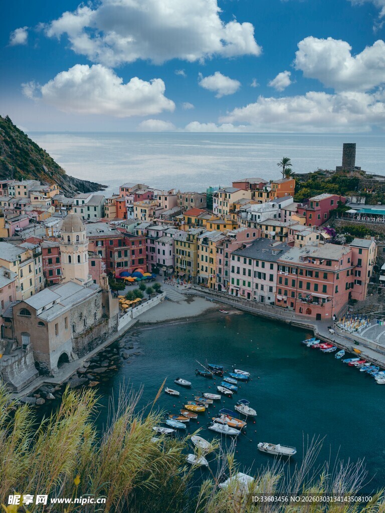 意大利五渔村美丽海港风光