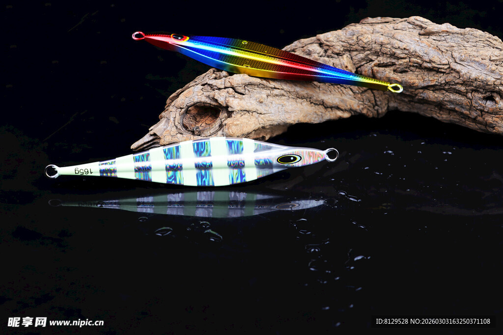 多彩仿真鱼饵展示