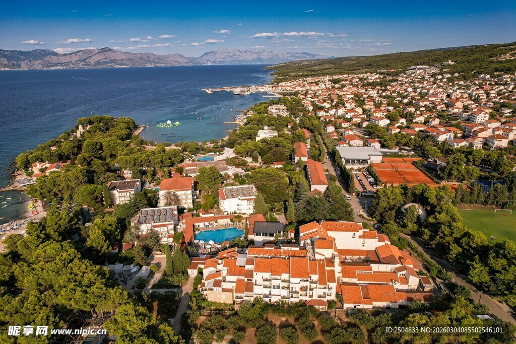 海滨小镇鸟瞰美景