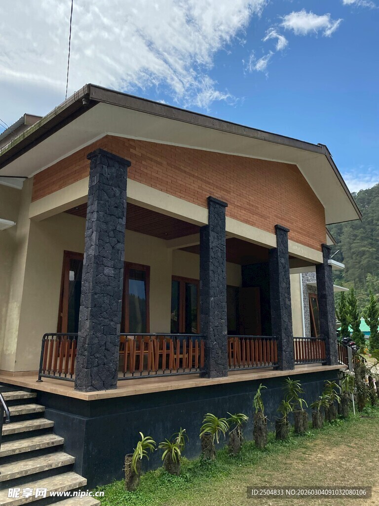 乡村独栋房屋外观景致