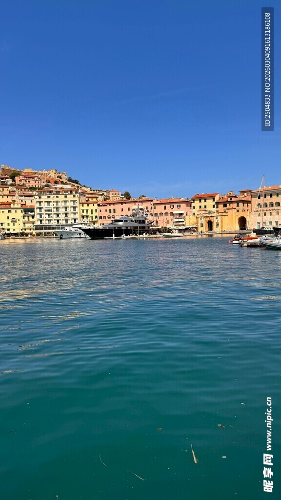 海滨城市美丽水岸风光