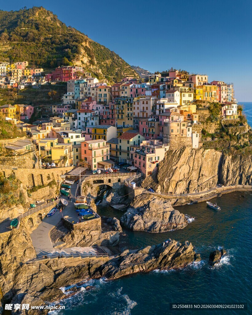 意大利五渔村美丽海岸风光