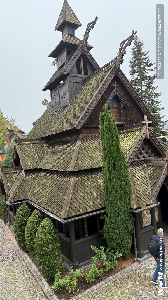 古老别致的木屋建筑