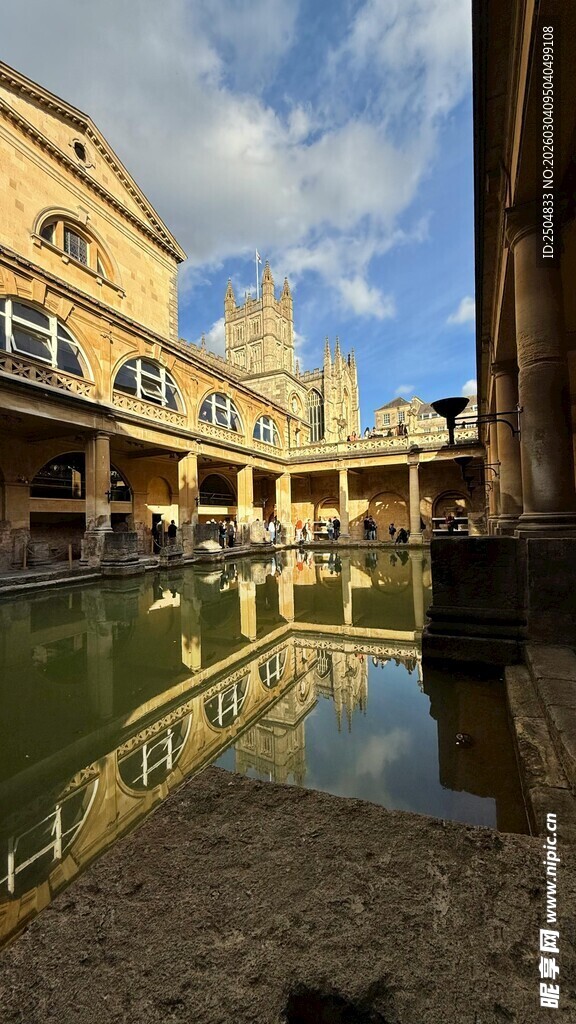 巴斯罗马浴场的美丽水景