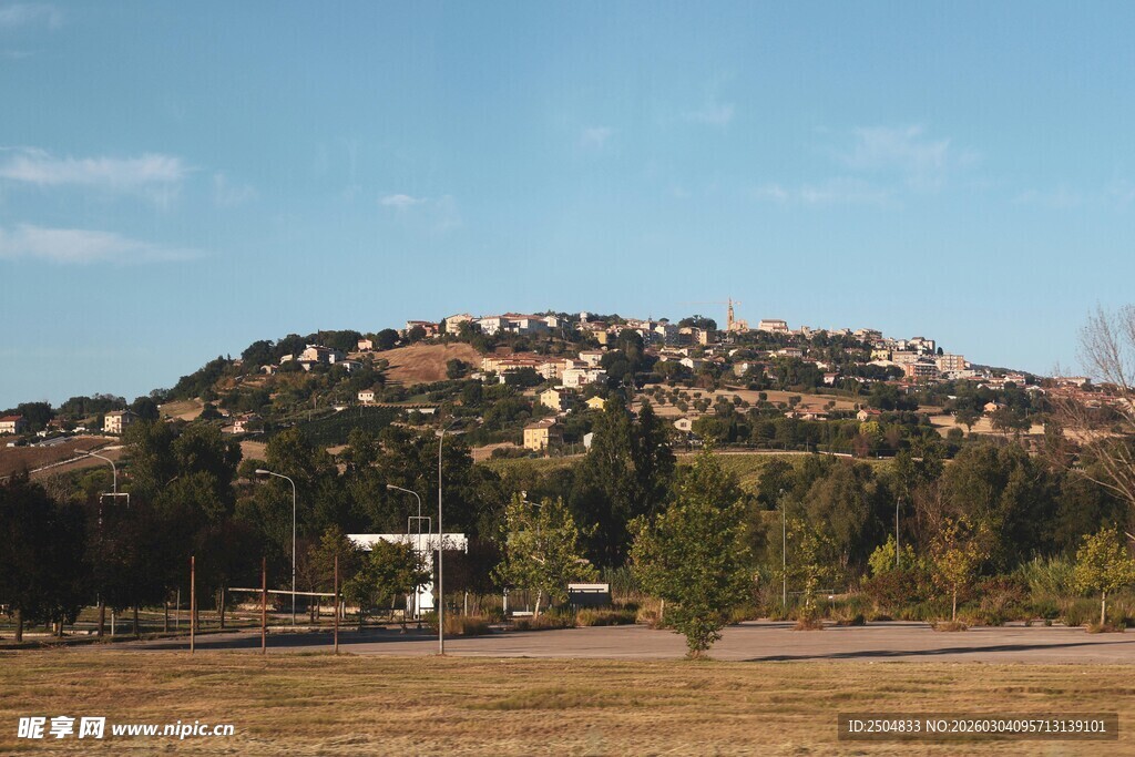 山坡风景 自然景致如画