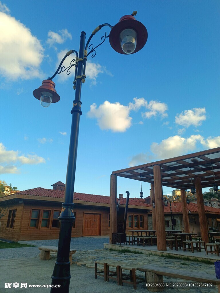 户外庭院景观路灯场景