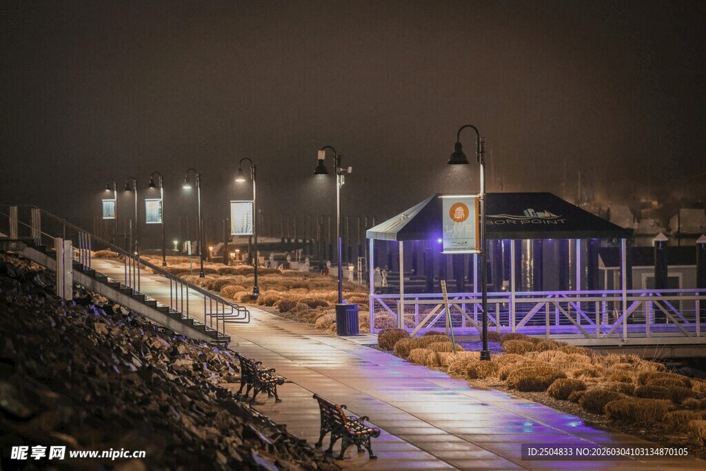 夜晚码头建筑灯光美景