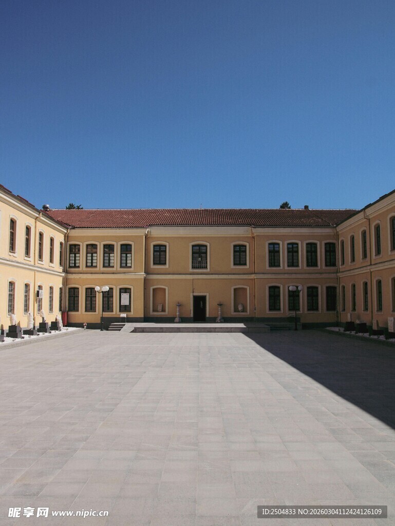 古典建筑庭院全景