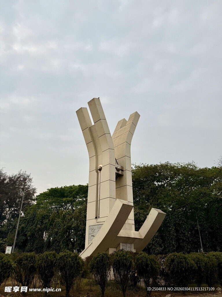 独特造型的户外雕塑