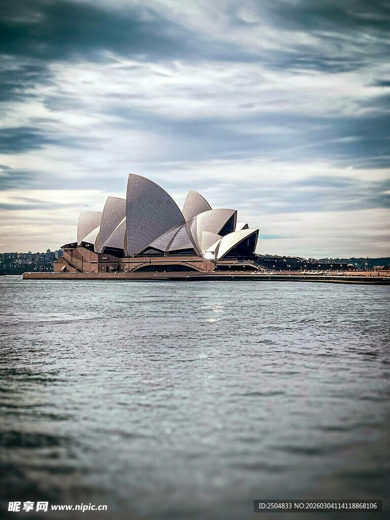 悉尼歌剧院海滨风光