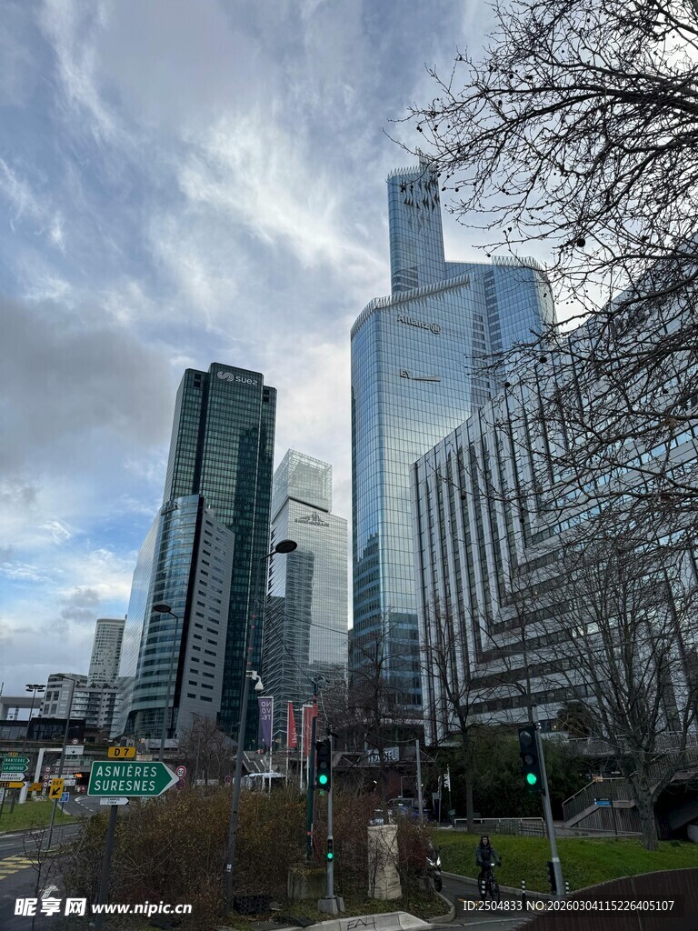 都市摩天大楼景观