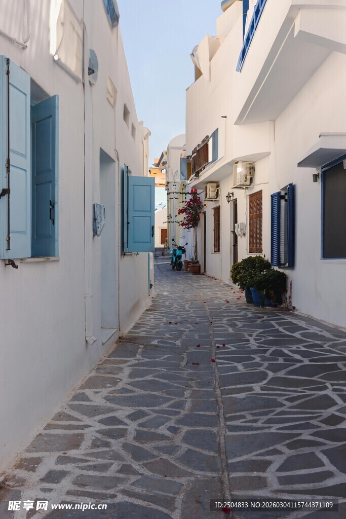 希腊风情的白色小巷