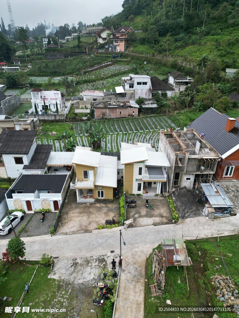 乡村 居俯瞰图景