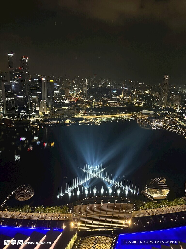 新加坡夜景璀璨滨海风光
