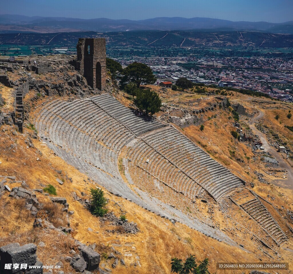 古希腊露天剧场俯瞰景