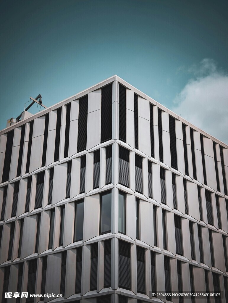 现代风格高楼建筑外观