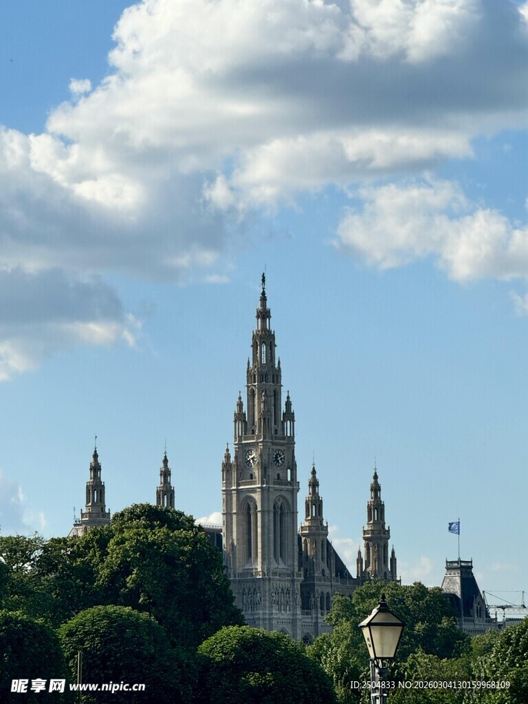 维也纳哥特式建筑景观
