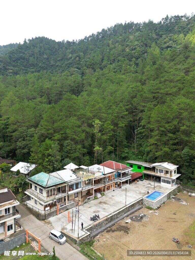 山 度假村建筑群