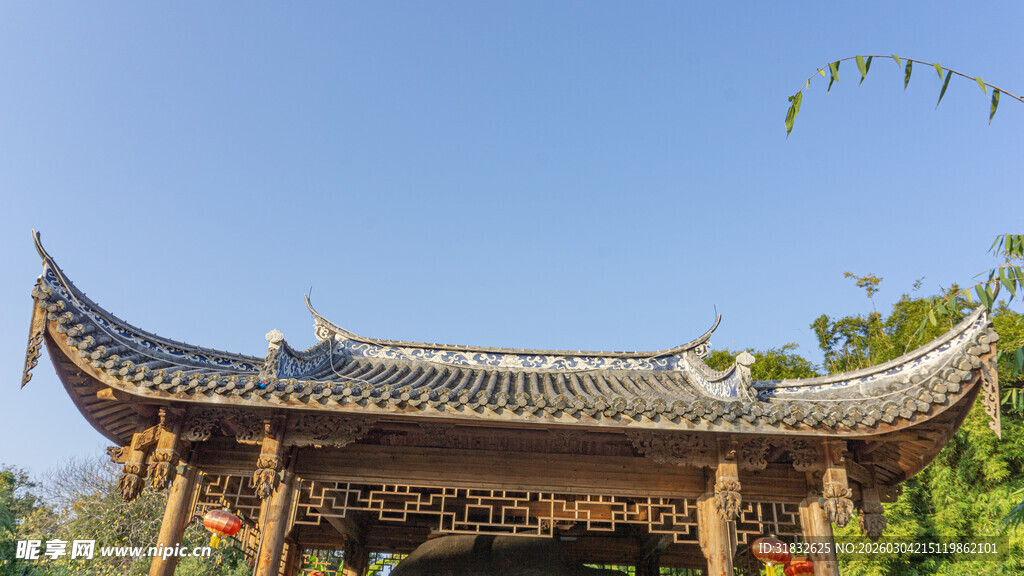 中式古建屋檐 古韵悠然