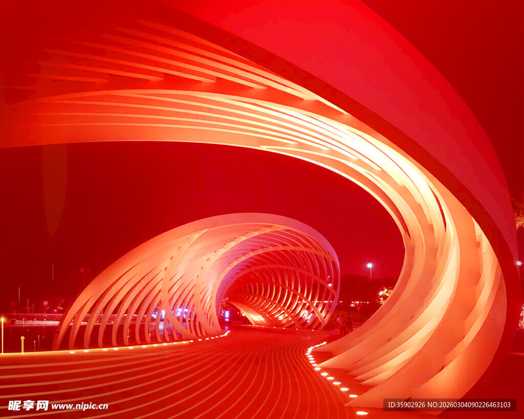 炫彩光绘隧道视觉盛宴