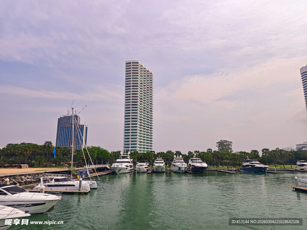 海滨城市的码头