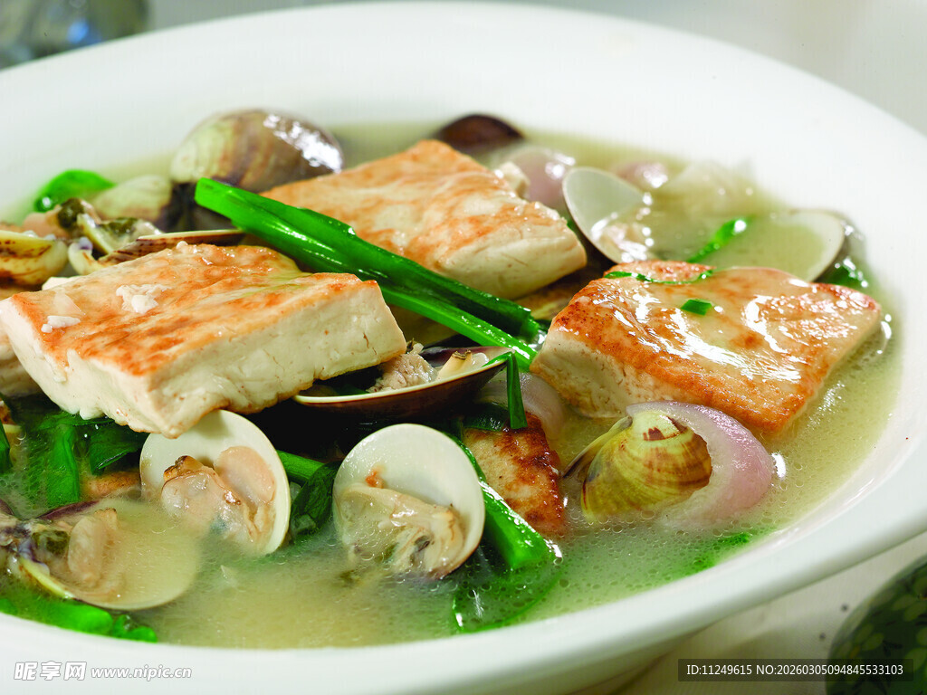 沙白韭菜煮豆腐