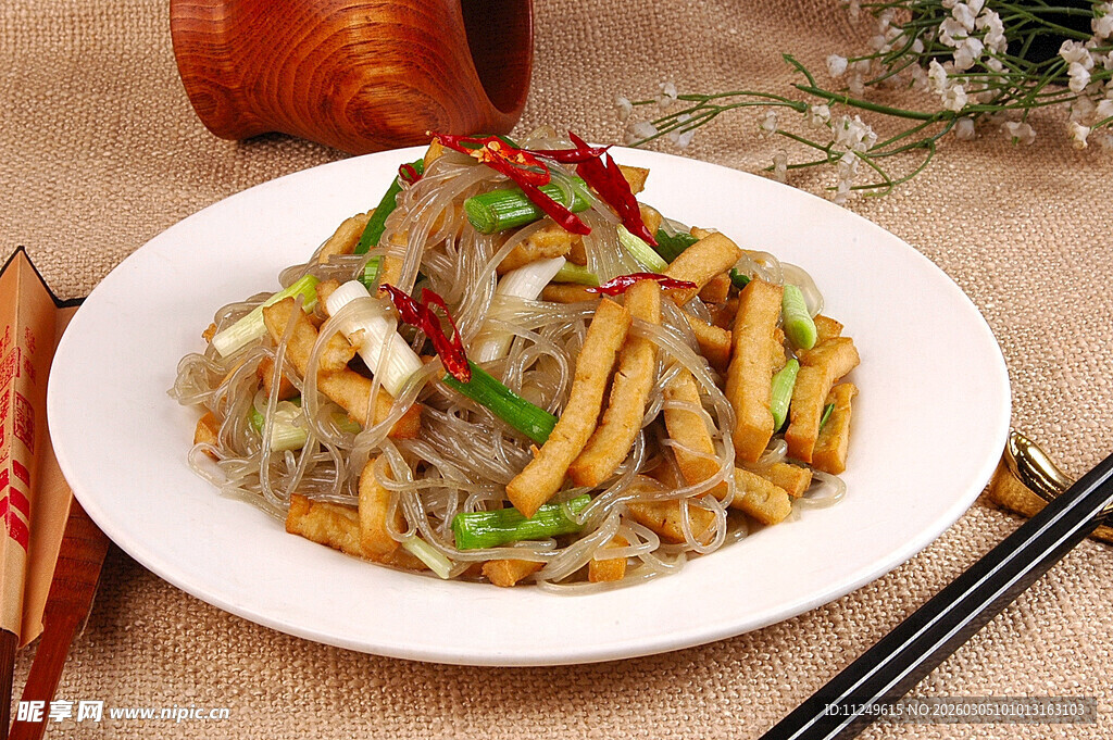 乡村豆腐炒粉条