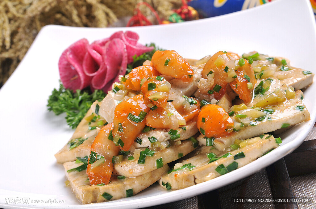 鲍脯香煎老豆腐